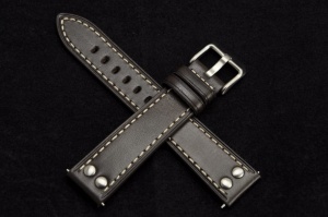 Pasek typu Pilot z nitami, Skórzany, Ciemny brąz, 18mm