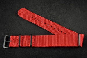 Pasek typu Nato, Nylonowy, Czerwony, Czarne okucia, 18mm
